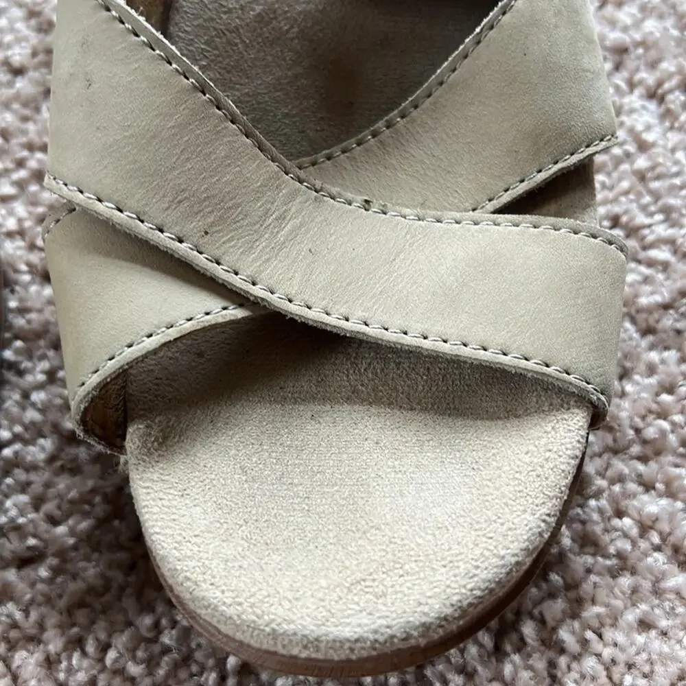 Dansko Leather Strappy Beige Slide Sandals - Size 41 - Picture 9 of 10